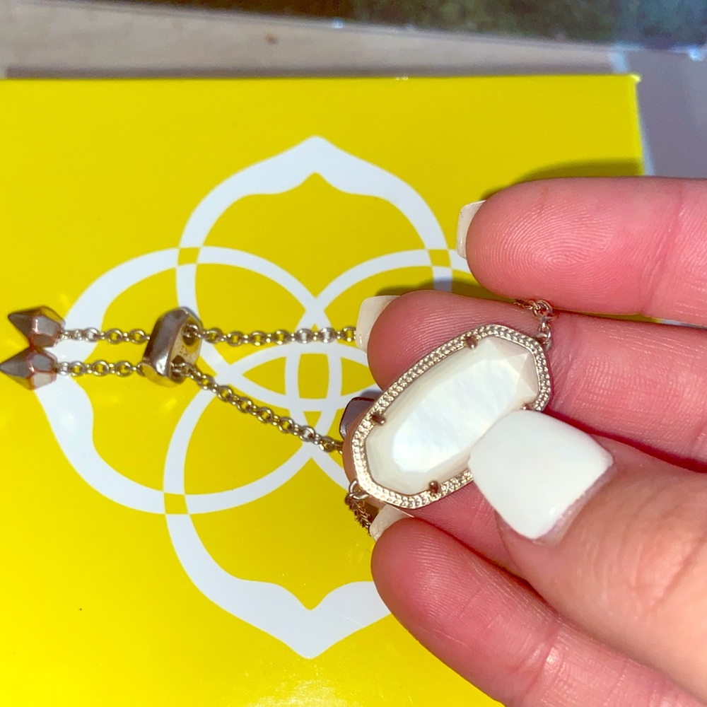 Kendra Scott adjustable chain bracelet in pearl